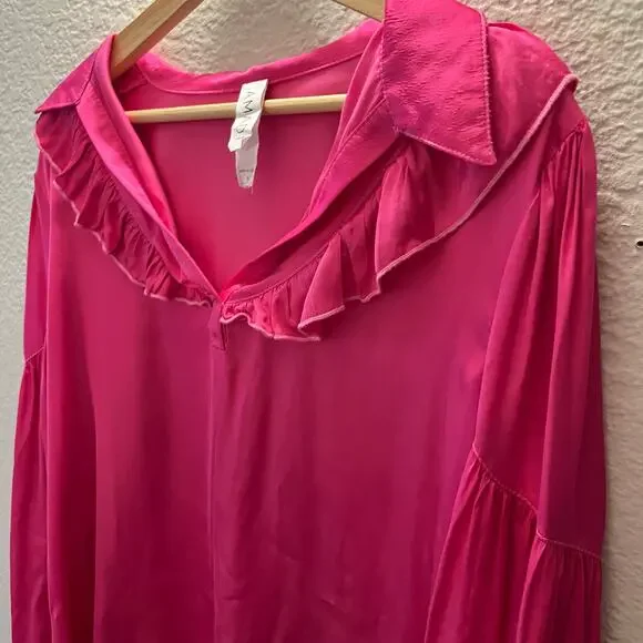 AMADI Lara Ruffled Blouse Hot Pink Anthropologie Boho V Neck Long Sleeve Size L - Picture 7 of 7